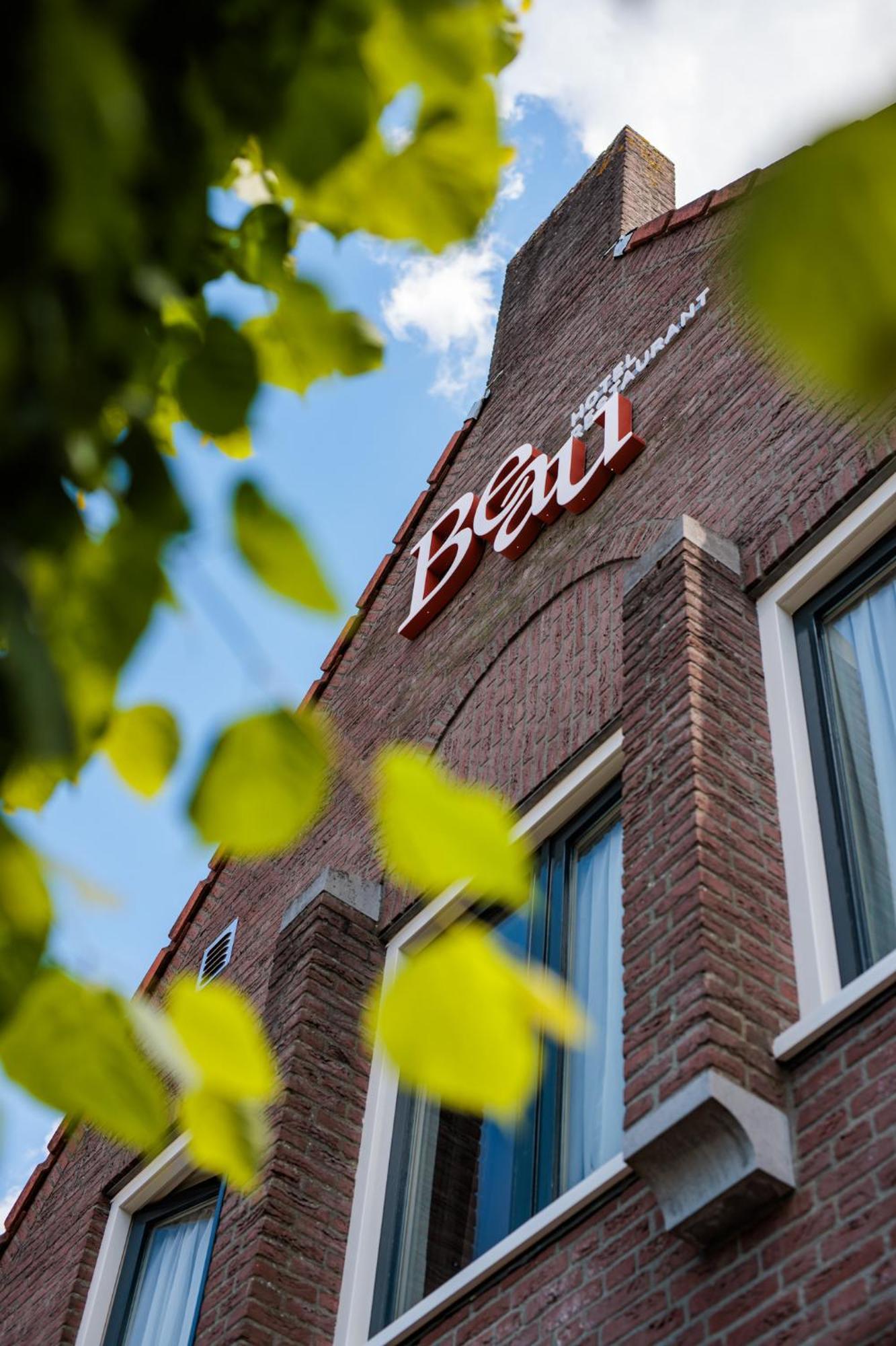 Hotel Restaurant Beau Bergeijk Exterior photo